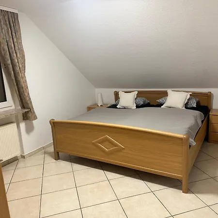 شقة Aminas 30/2 *